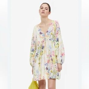 H&M Multicolor Floral Dress